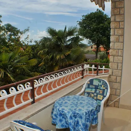 Guest house Haus Liliana 3*
