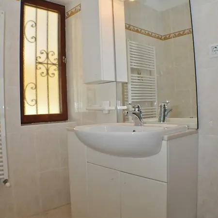 Guest house Haus Liliana 3*