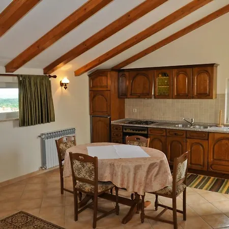 Haus Liliana Guest house 3*