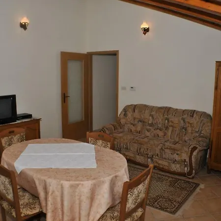 Vendégház Haus Liliana