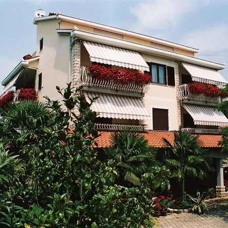 Haus Liliana Tar-Vabriga