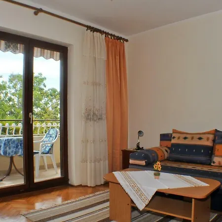 Haus Liliana Guest house Tar-Vabriga