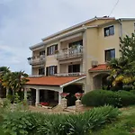 Haus Liliana 3* Tar-Vabriga
