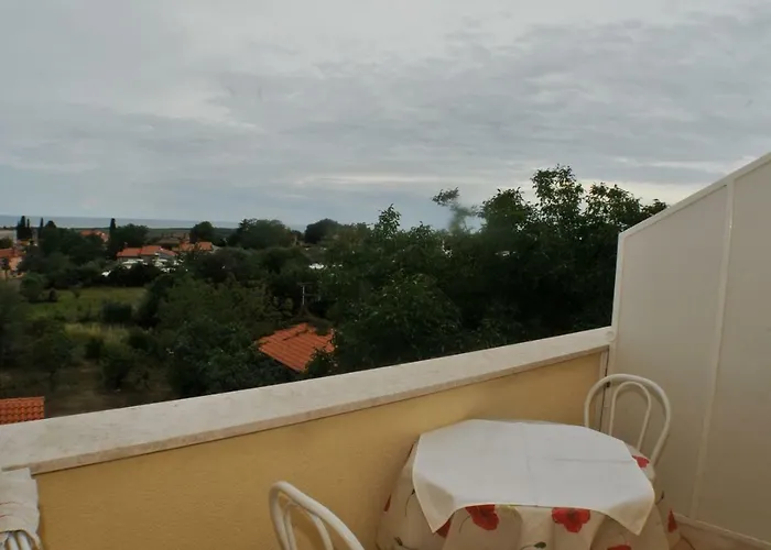 게스트하우스 Haus Liliana 3*